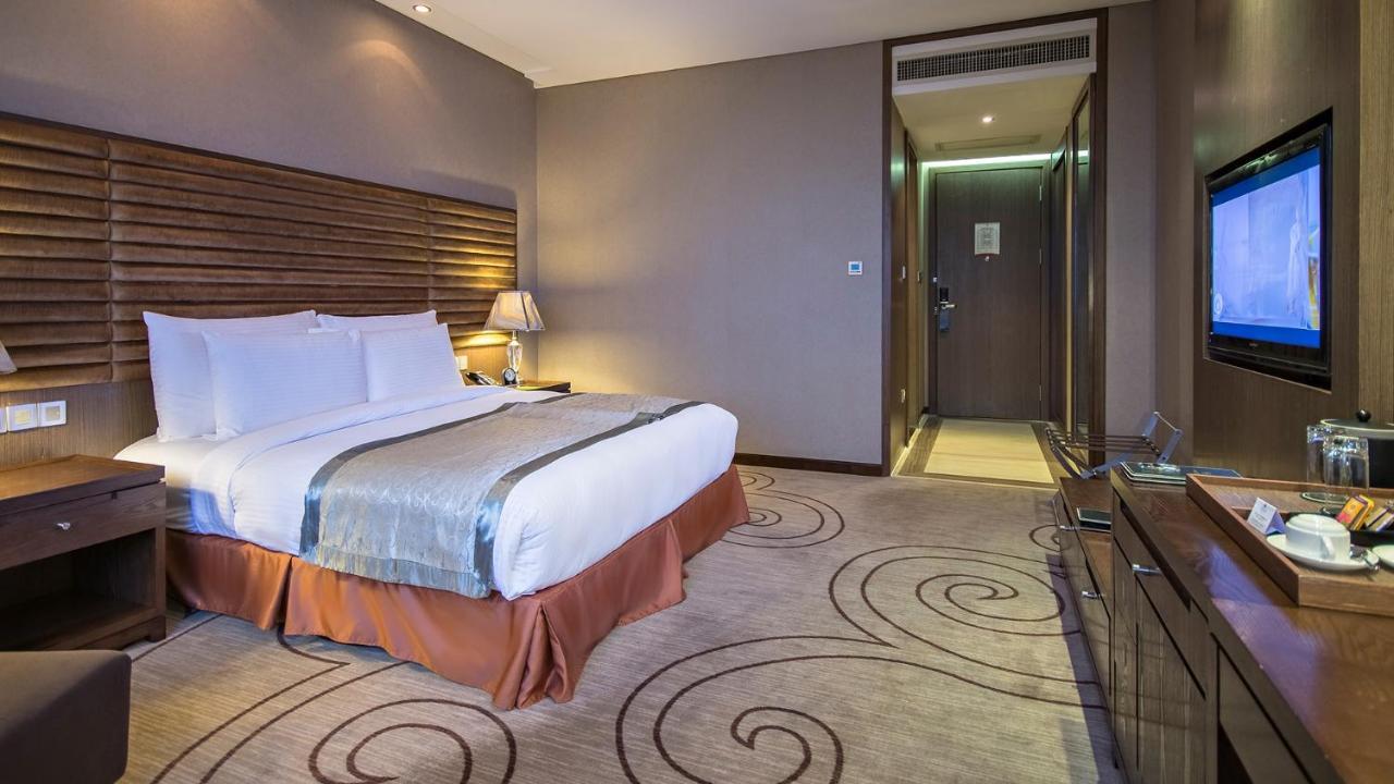 Fleuve Congo Hotel By Blazon Hotels Кіншаса Екстер'єр фото