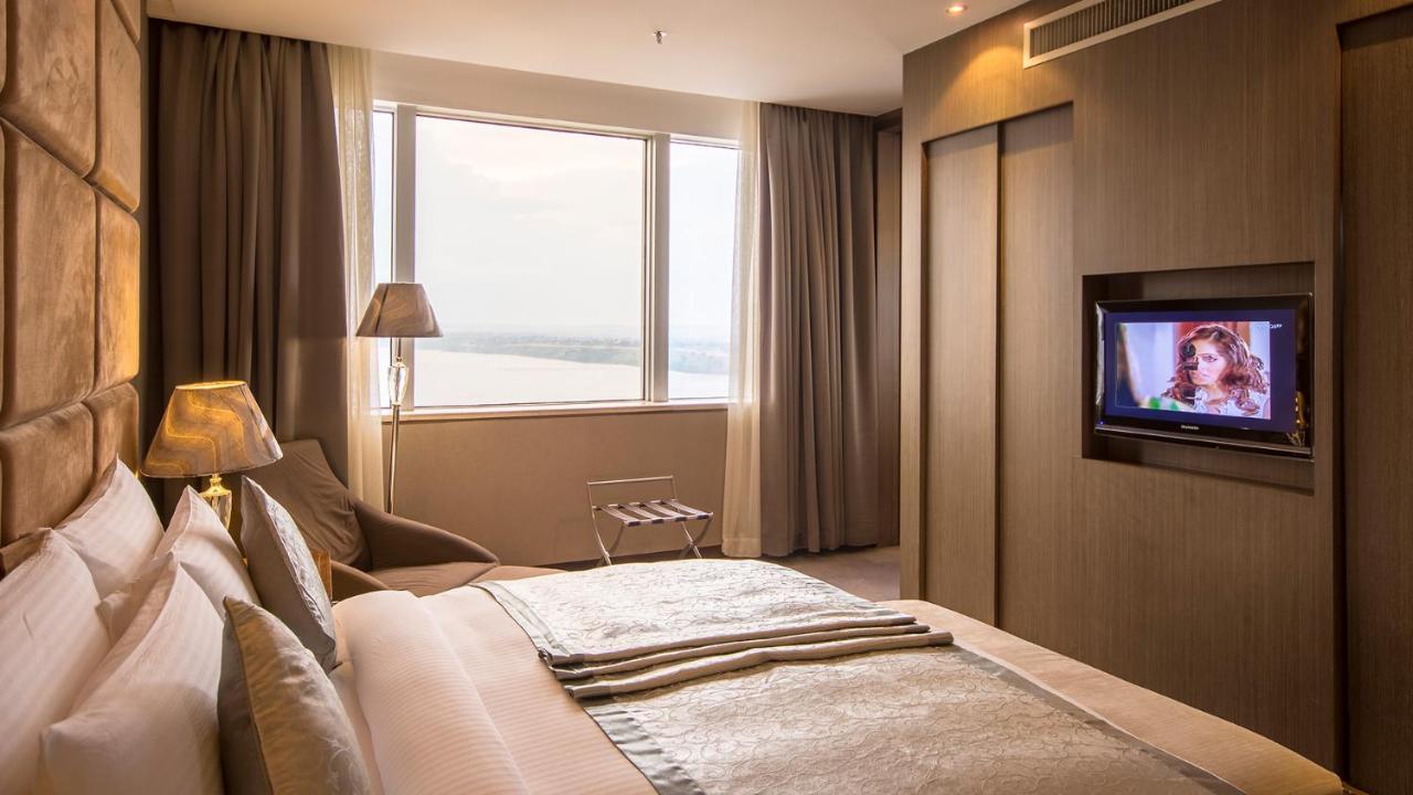 Fleuve Congo Hotel By Blazon Hotels Кіншаса Екстер'єр фото
