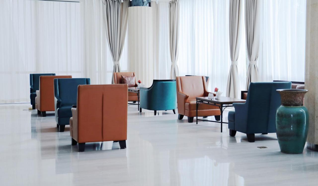 Fleuve Congo Hotel By Blazon Hotels Кіншаса Екстер'єр фото