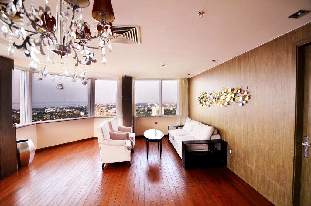 Fleuve Congo Hotel By Blazon Hotels Кіншаса Екстер'єр фото
