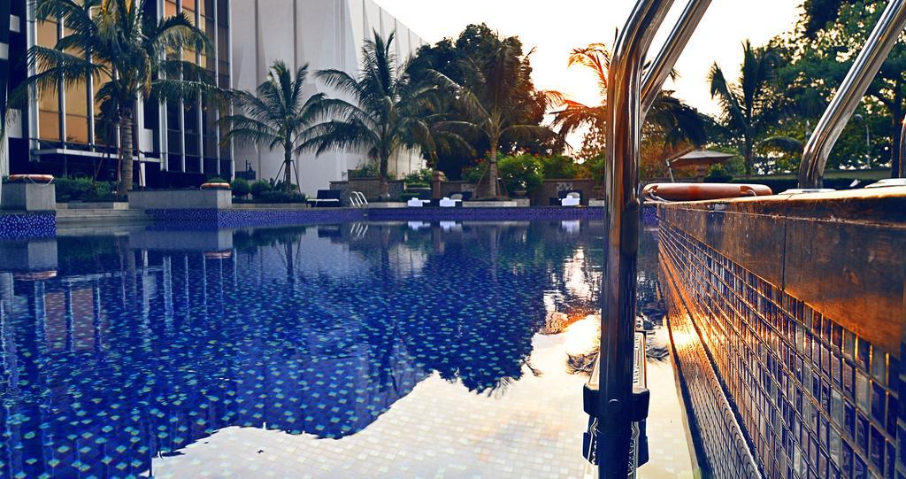 Fleuve Congo Hotel By Blazon Hotels Кіншаса Екстер'єр фото
